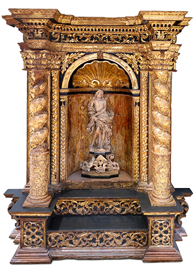 Outstanding Paintings & Antiques